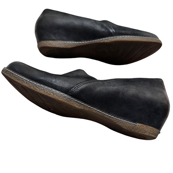 Dansko Lilana Black Leather Wedge Shoes Size 40 / US 9.5–10 Comfort Slip On - Picture 4 of 11